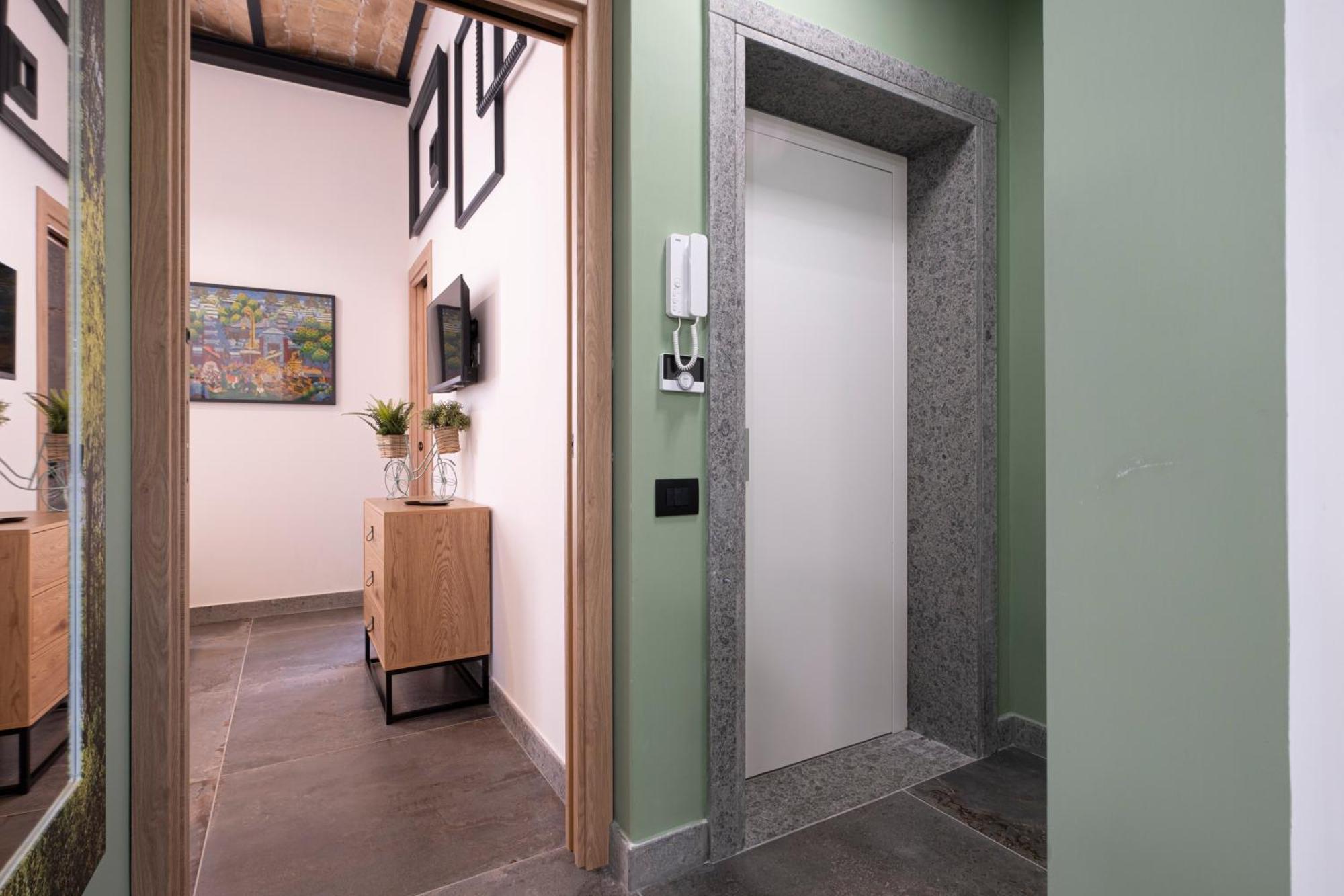 Vatican Boutique Apartment With St Peters Dome View ローマ エクステリア 写真